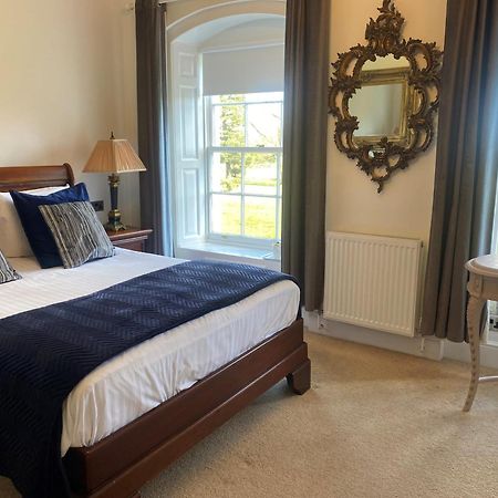 The Retreat New Forest, Hinton Christchurch  Ngoại thất bức ảnh