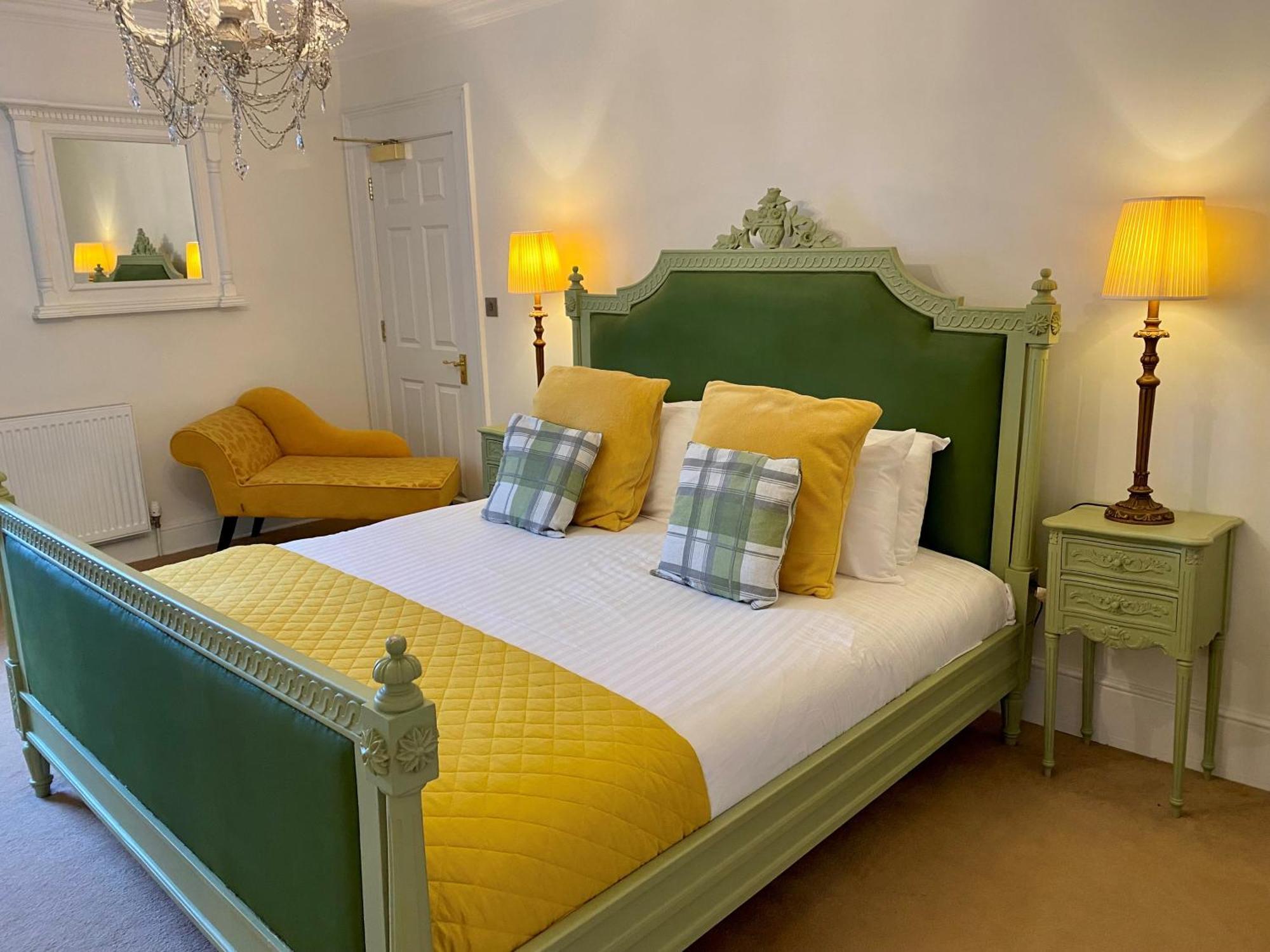 The Retreat New Forest, Hinton Christchurch  Ngoại thất bức ảnh