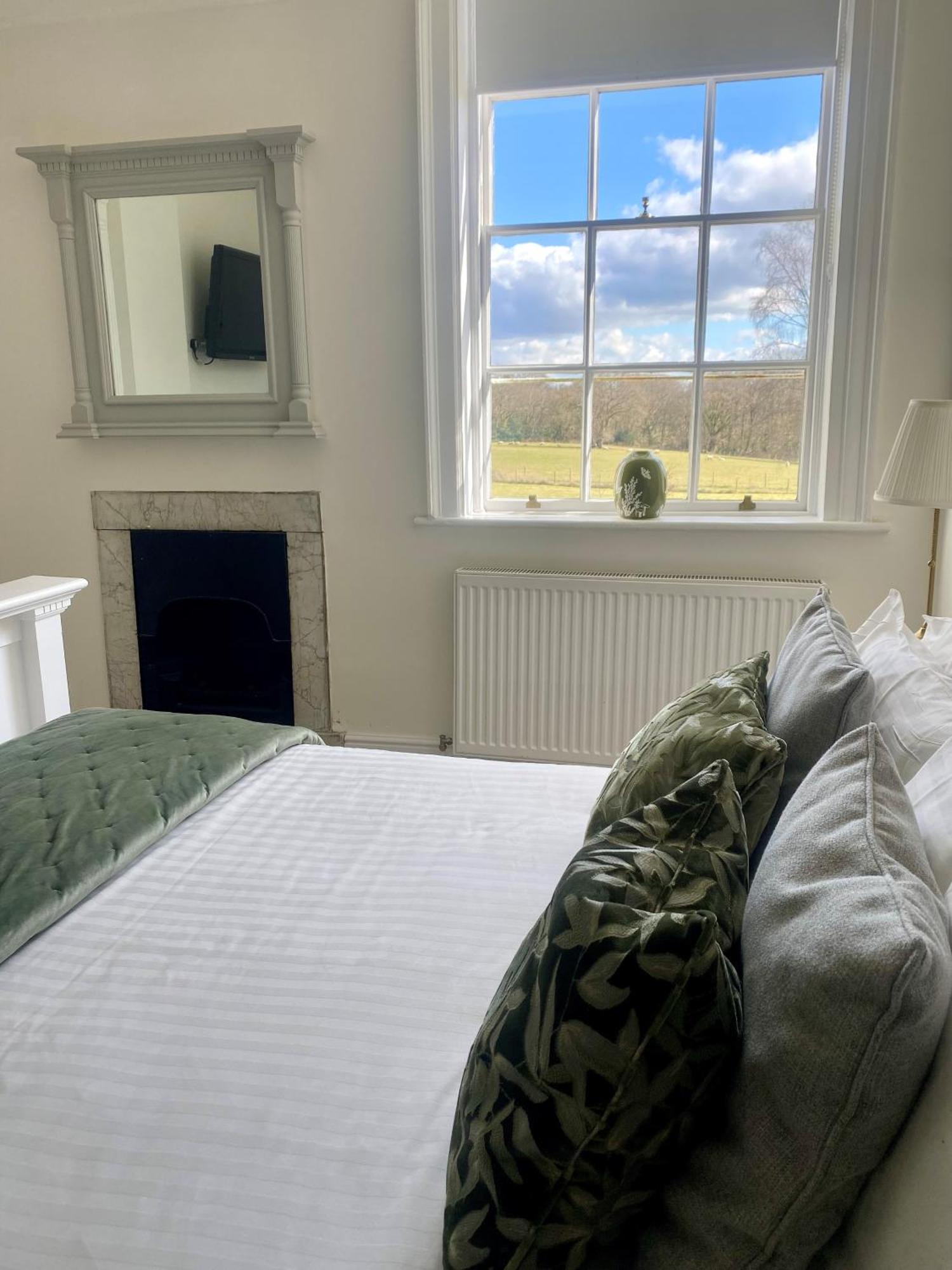 The Retreat New Forest, Hinton Christchurch  Ngoại thất bức ảnh