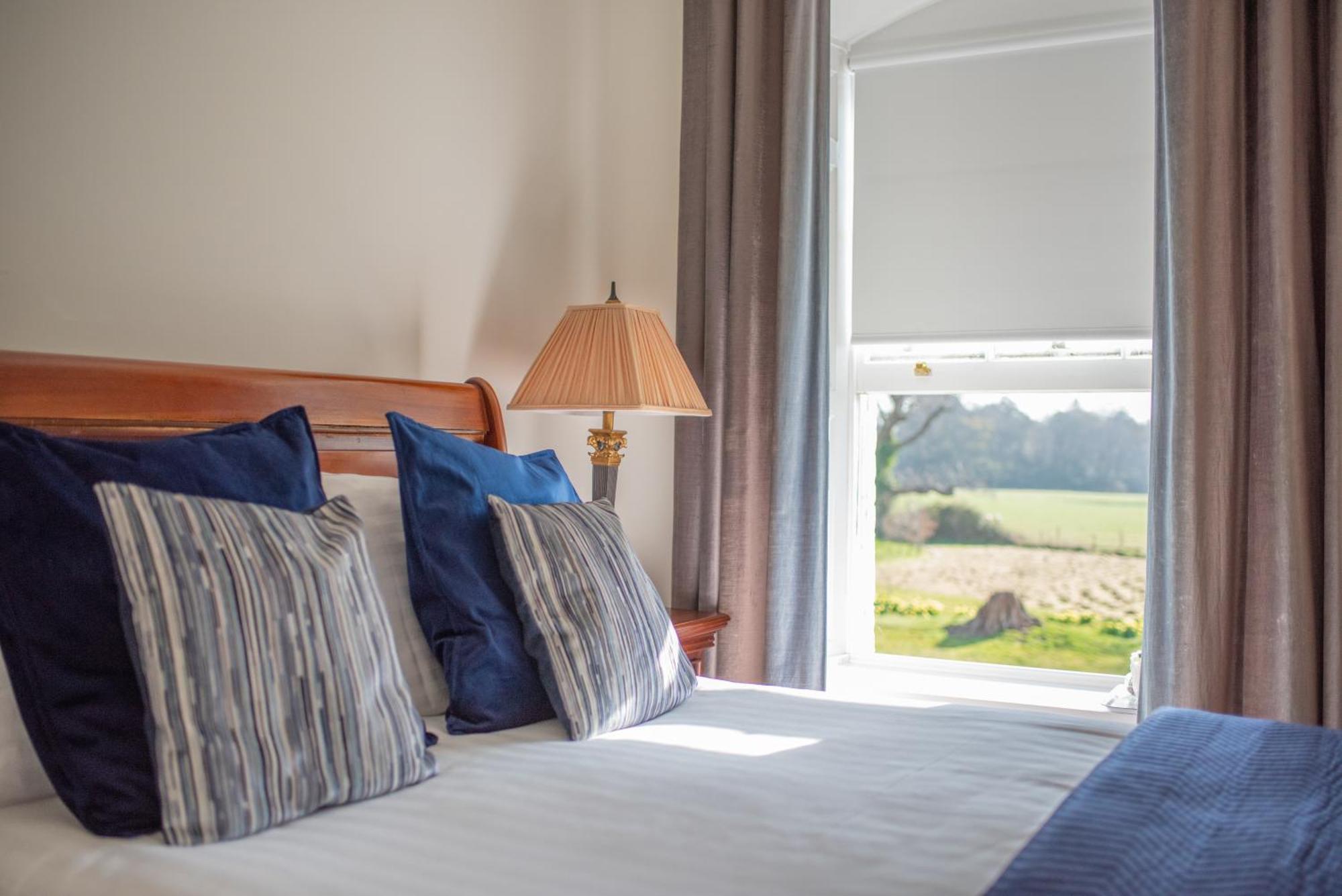 The Retreat New Forest, Hinton Christchurch  Ngoại thất bức ảnh
