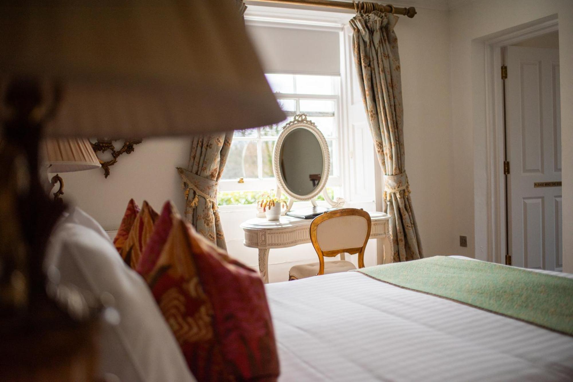 The Retreat New Forest, Hinton Christchurch  Ngoại thất bức ảnh