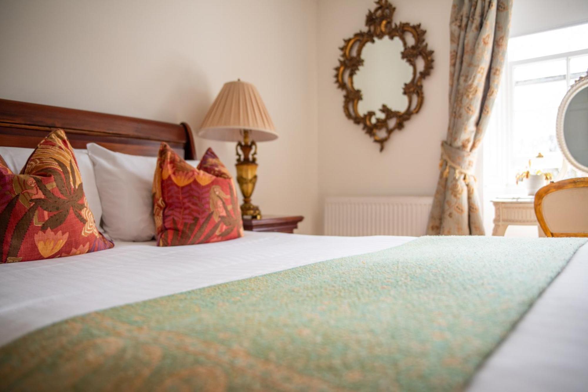 The Retreat New Forest, Hinton Christchurch  Ngoại thất bức ảnh